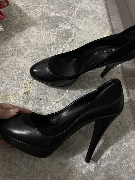 Продам туфли новые Италия