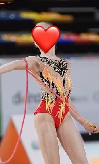 Трико за художествена гимнастика