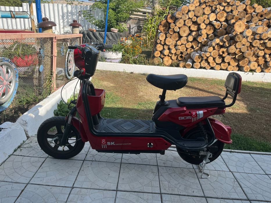 Продам электроскутер