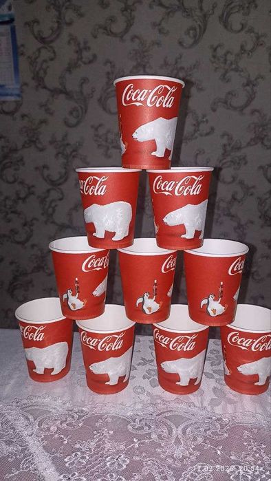 Стаканчики одноразовые  бумажные и пластиковые 200 мл