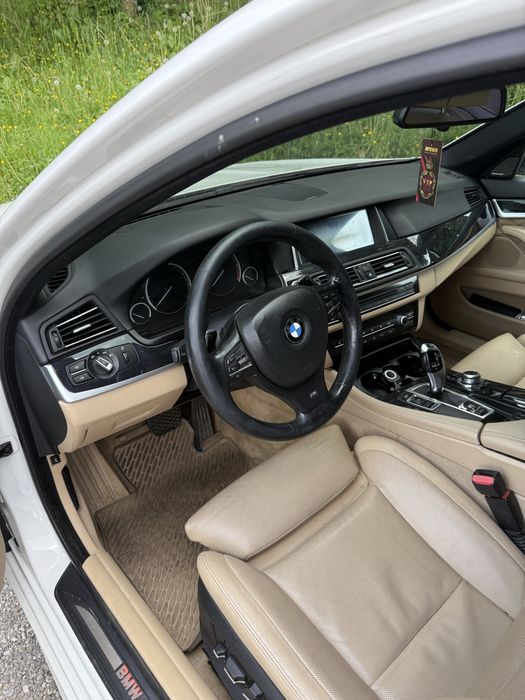 BMW F10 520d - M Pachet - Automat