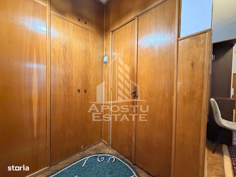 Apartament 3 camere de inchiriat, Complex Studentesc