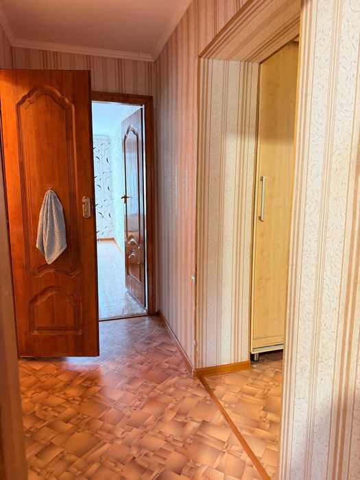 продам 2 комнатную квартиру на сазде