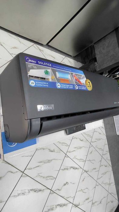 Кондиционер Midea модель NAOMI Pro - 12,000 Btu / Inverter / Гарантия