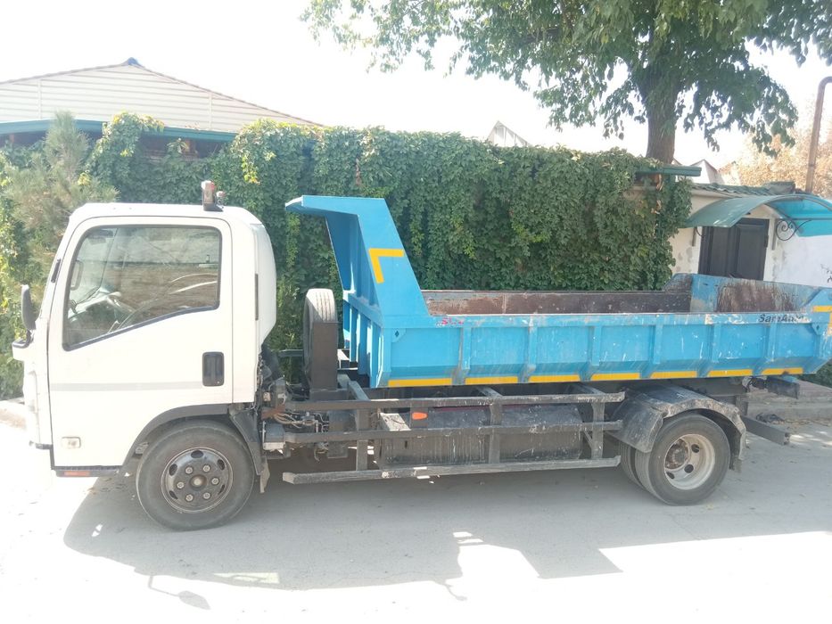 Вывоз мусора самосвал