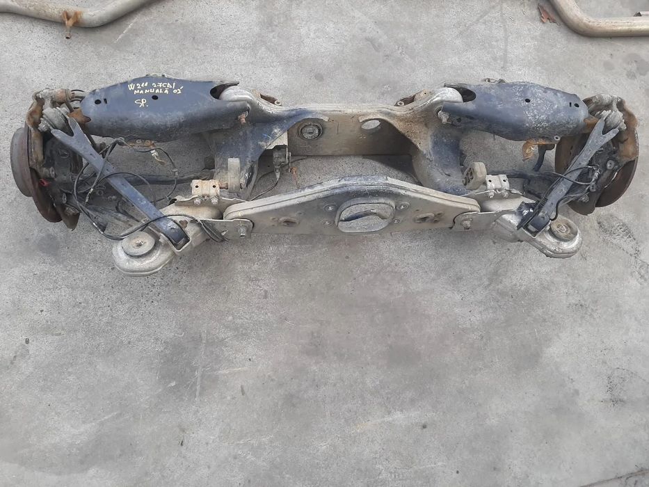 punte  spate  2.7 cdi mercedes e-class w211