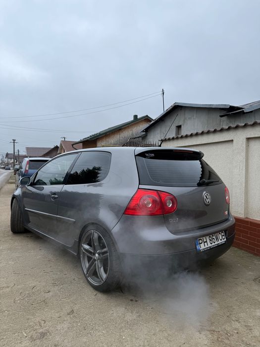Volkswagen golf 5 GTI