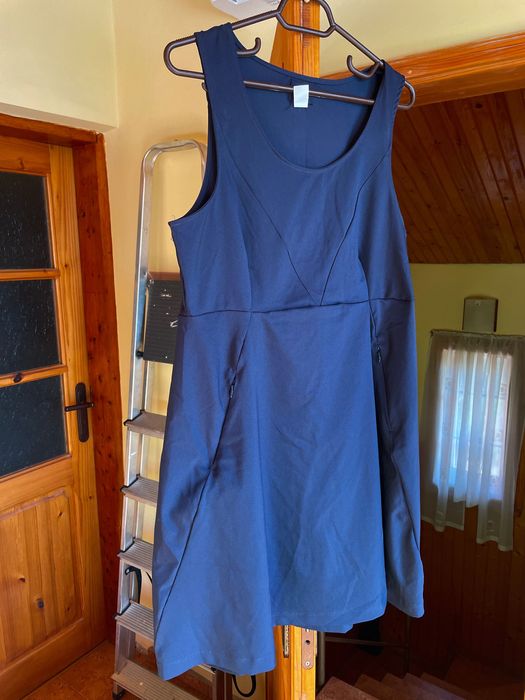 Дамски рокли М-Л