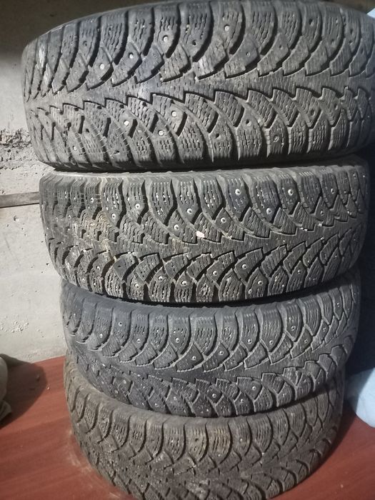 Продам колесо зимние