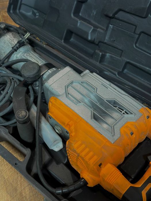 Отбойный молоток