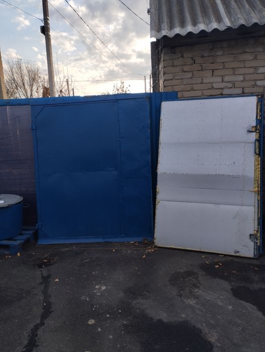 Ворота гаражные бу