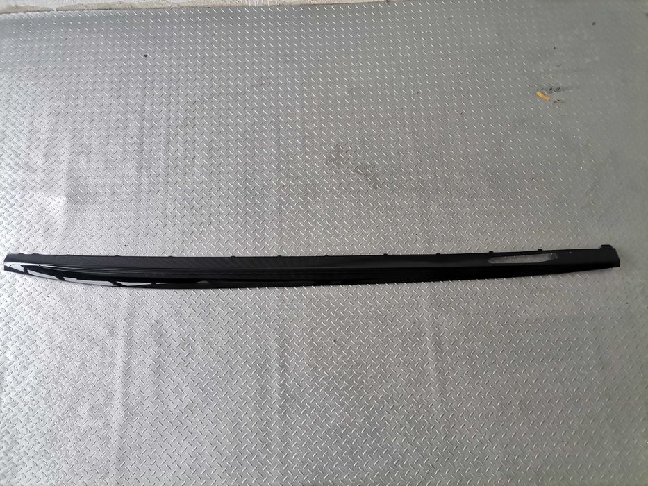 Нов ORIGINAL лява лайсна за праг Mercedes SL 63 AMG R232 W232