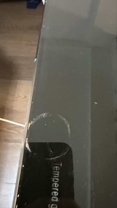 Birou sticla securizata. Negru.