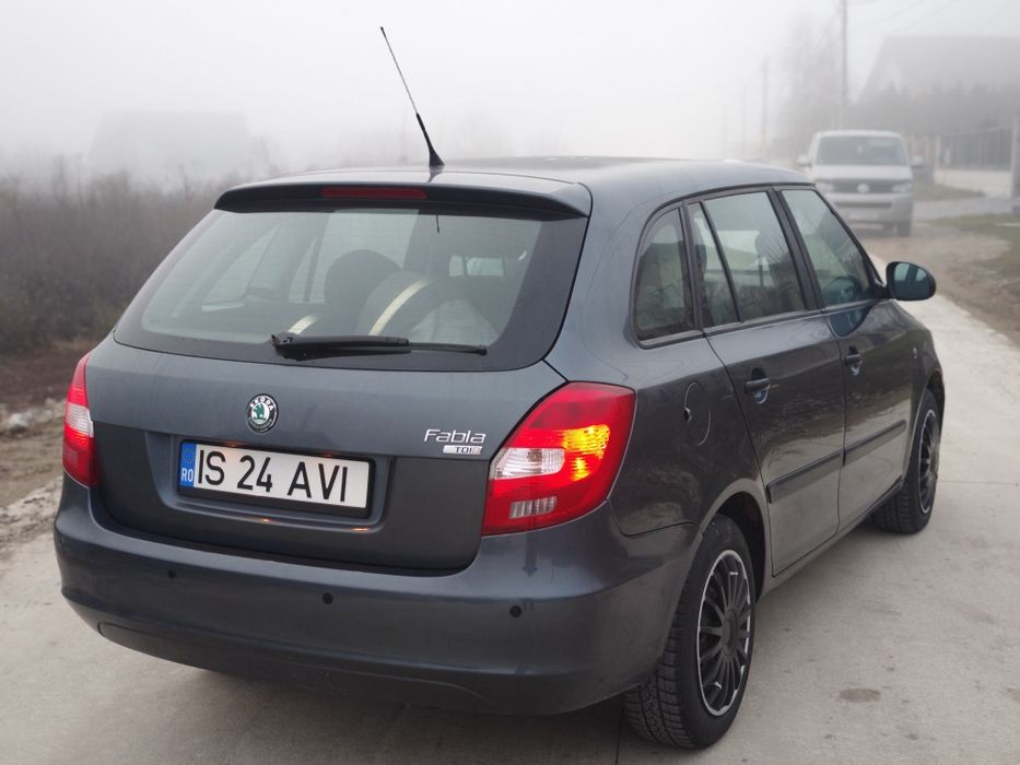 Skoda fabia 1.6tdi euro 5 , navigatie android , 2seturi jante
