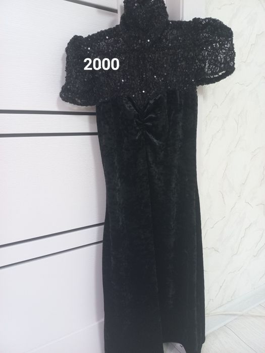 Продам платья 44-46 размер