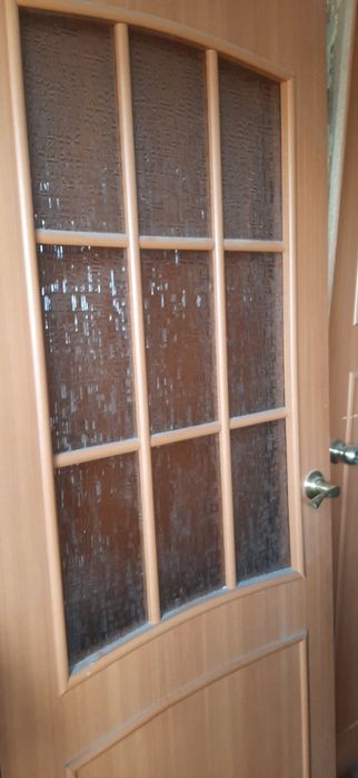 Продам двери межкомнатные