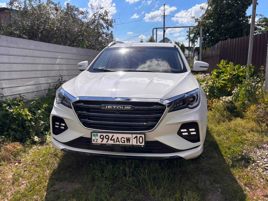 Продам автомобиль Jetour X70