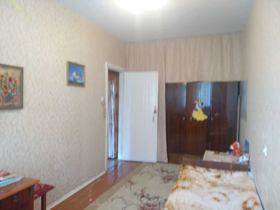 Продаю 3 х комнатную квартиру Навои 6 мкр, Sotiladi