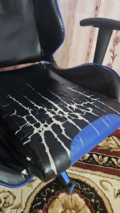 Игровое кресло Aray+