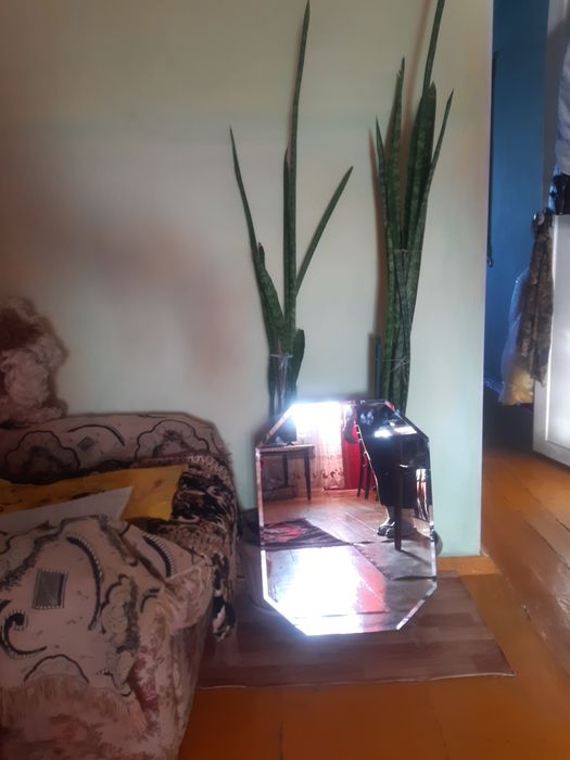 Зеркало настенный