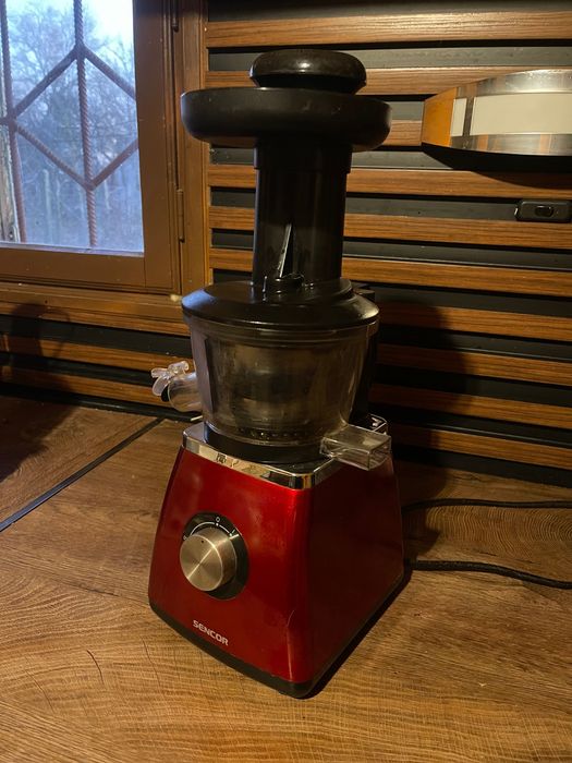 Сокоизстисквачка и Цитруспреса SENCOR SSJ 4042RD 400 W