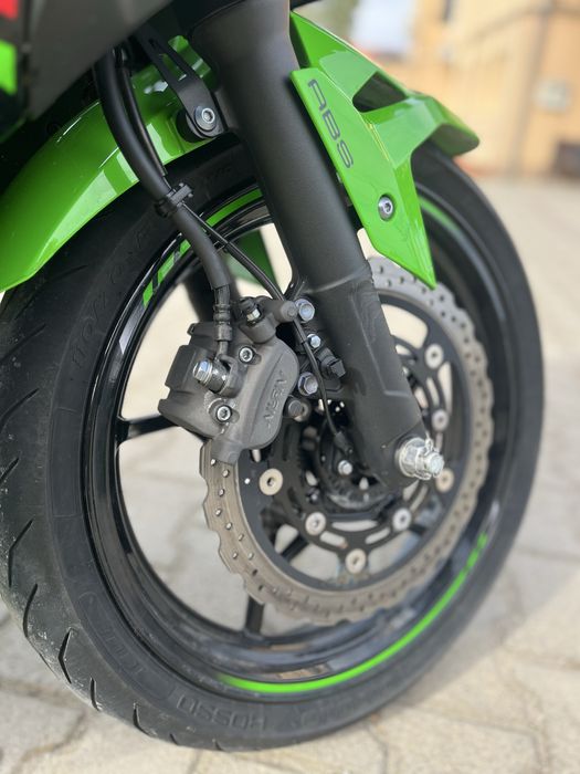 Kawasaki Ninja 400 Krt edition