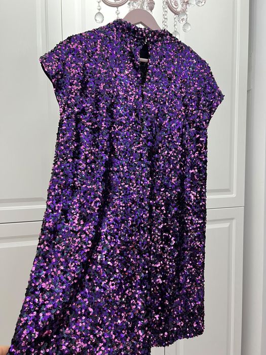 Vand rochie cu paiete