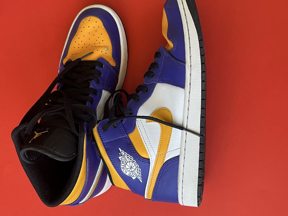 Jordan 1 Mid LA Lakers 43 номер / Оригинал