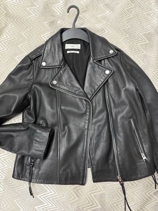 Кожанная куртка от Манго