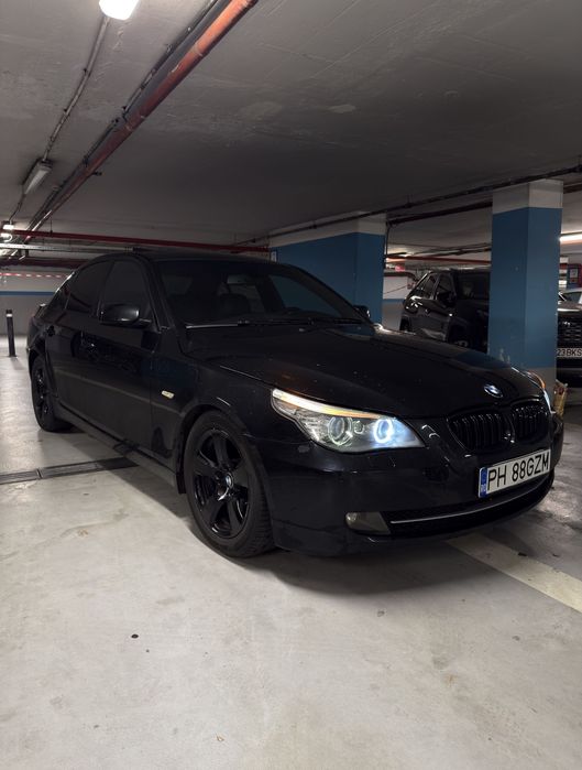 Transport privat / expres BMW 530