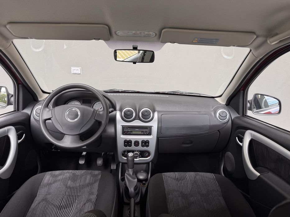 DACIA Sandero 2010 — imagine 3