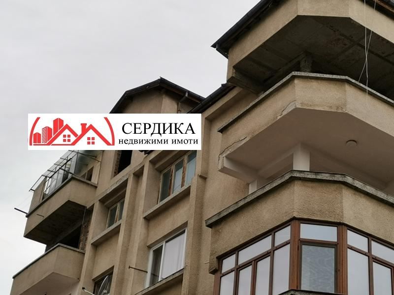 Продава се Многостаен апартамент в Благоевград, Освобождение - 166 кв.м за 482 €/кв.м - Снимка #2