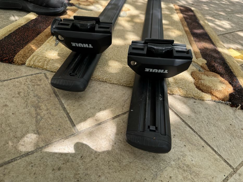 Продавам греди Thule Wing Evo