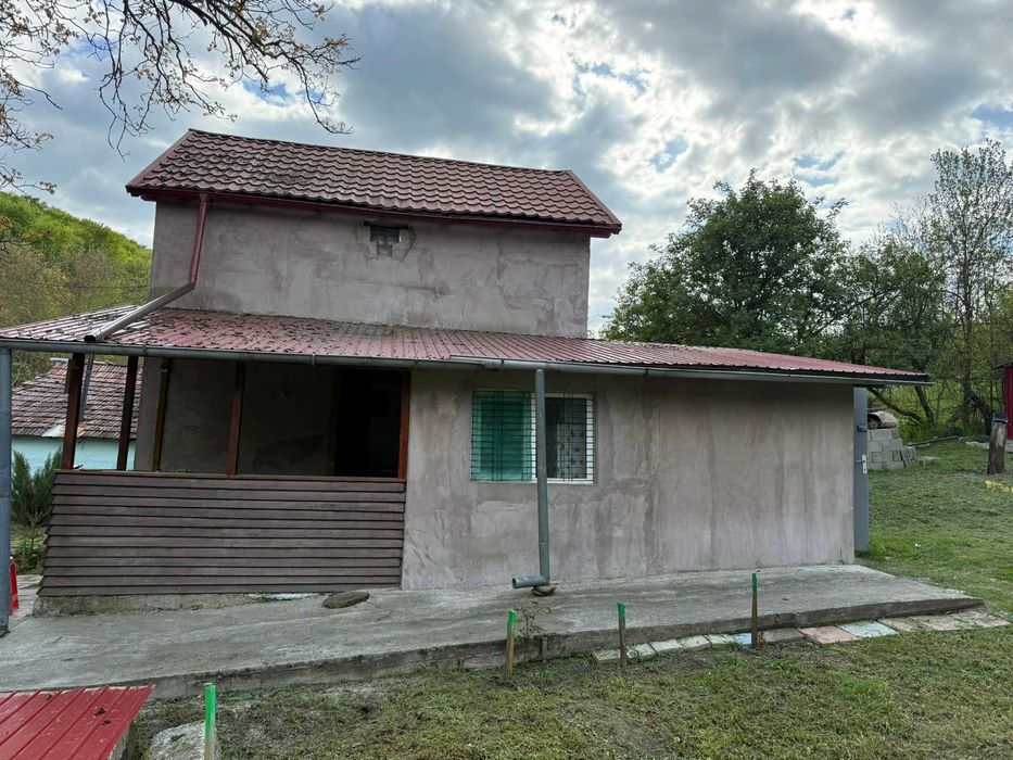 Casă cu teren în Cislău, Buzău