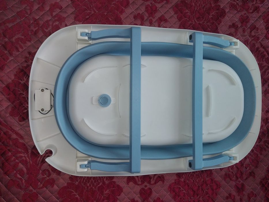 Продам ванночку.