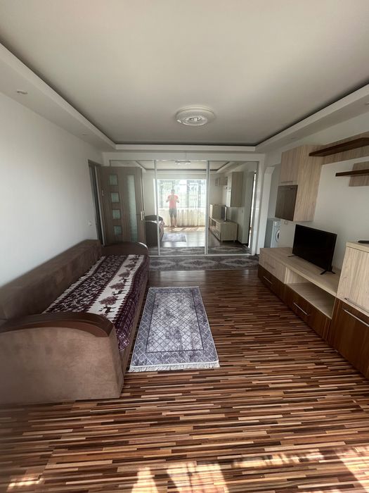 Vând Apartament 3 camere-Mihail Kogălniceanu, Constanța
