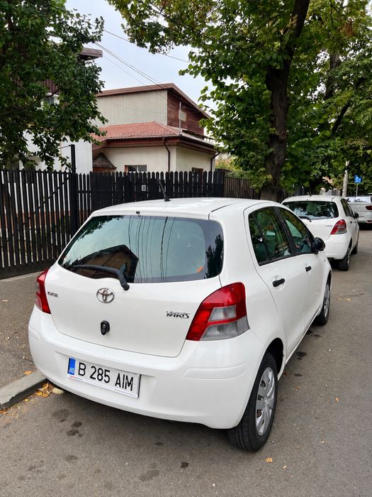 Toyota yaris 1.0 benzina 2010