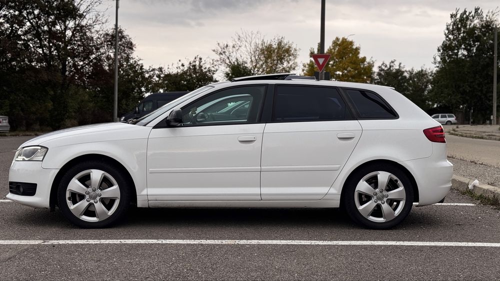 Vând Audi A3 Facelift