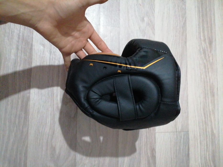 Шлем Модел Venom