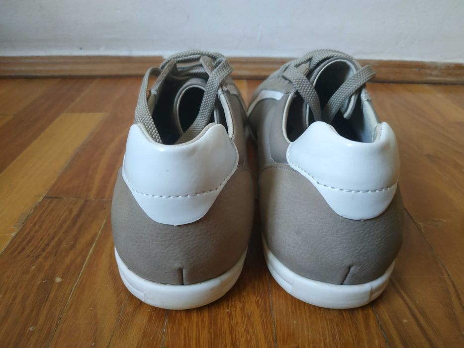 Solo Soprani 39 41 pantofi NOI eleganti barbati