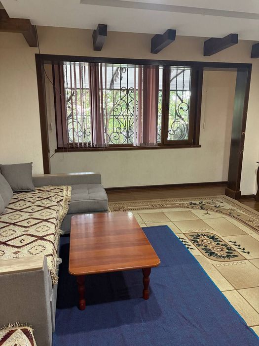 Pushkin metro yaqini Mirzo Ulug'bek tumanida ijara kvartira bor