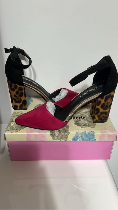 Pantofi cu toc gros, marime 38, mov cu toc animal print
