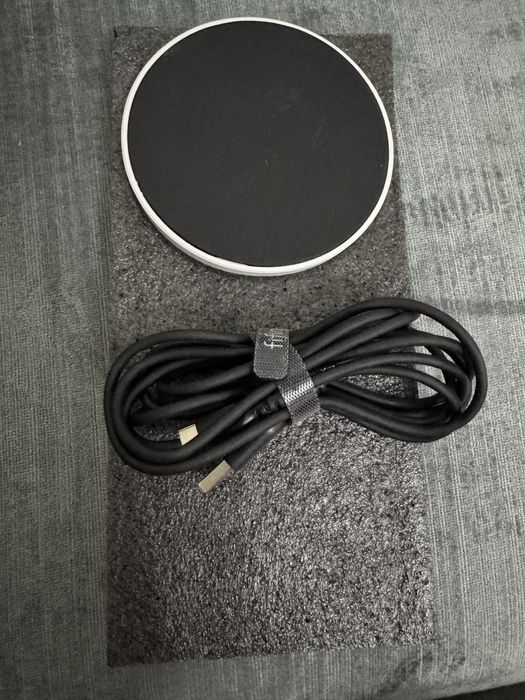 Микрофон и пантограф