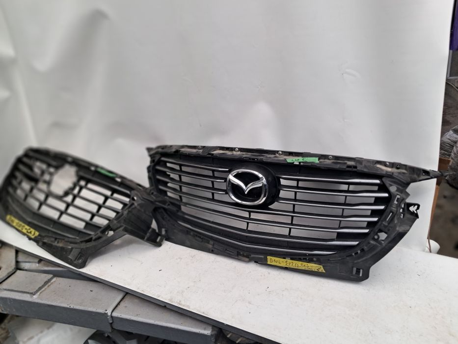 Грил решетка Mazda CX3