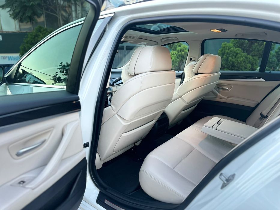 Bmw 535D F10 2012 M-Pachet 3.0 Diesel ! Variante -/+ / Parc Auto/Rate !