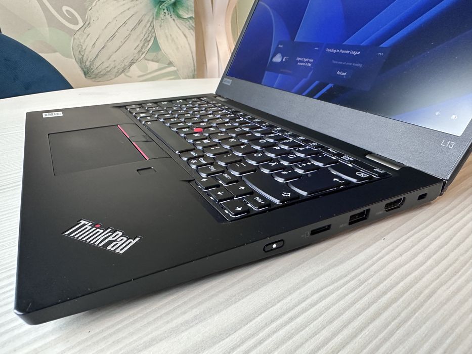Laptop Lenovo Thinkpad L13 - inte i5 10th Gen - SSD240 - 16 DDR4
