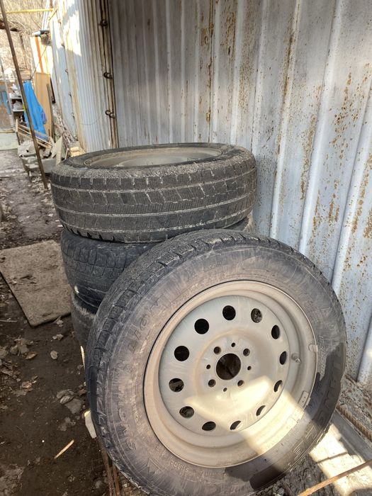 Продам диски с резиной состояние хорошее
