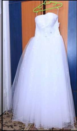 Rochie de mireasa stil printesa