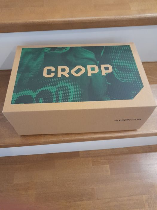 Adidași Cropp ,noi.