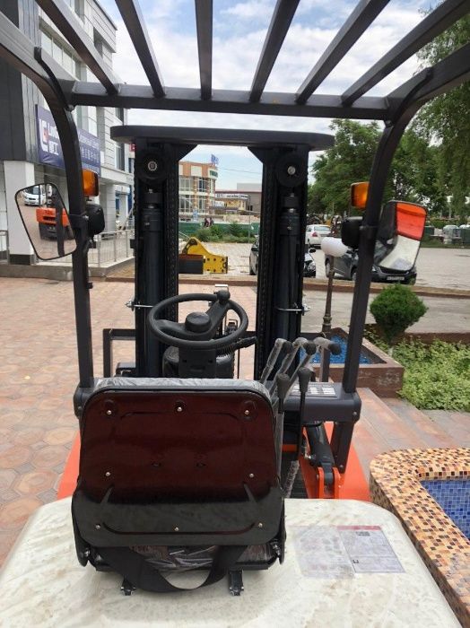 Автокара вилочный погрузчик Kara 4.5 метровый 3 тонный HAILIN